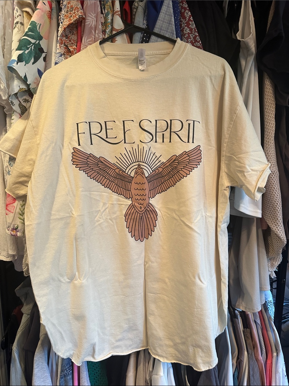 Pebby Forevee Free Spirit Graphic Tee - Cream "Free Spirit" Shirt - BRAND NEW